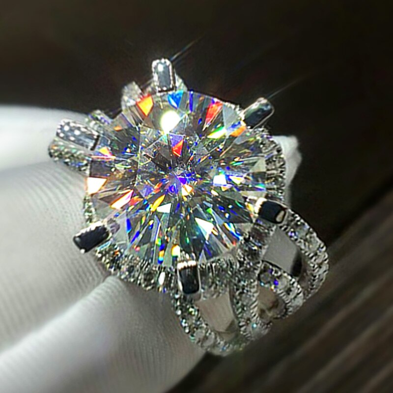 Victorian Jewelry Luxury Shiny Round Cut Cubic Zircon Cocktail Ring for Women