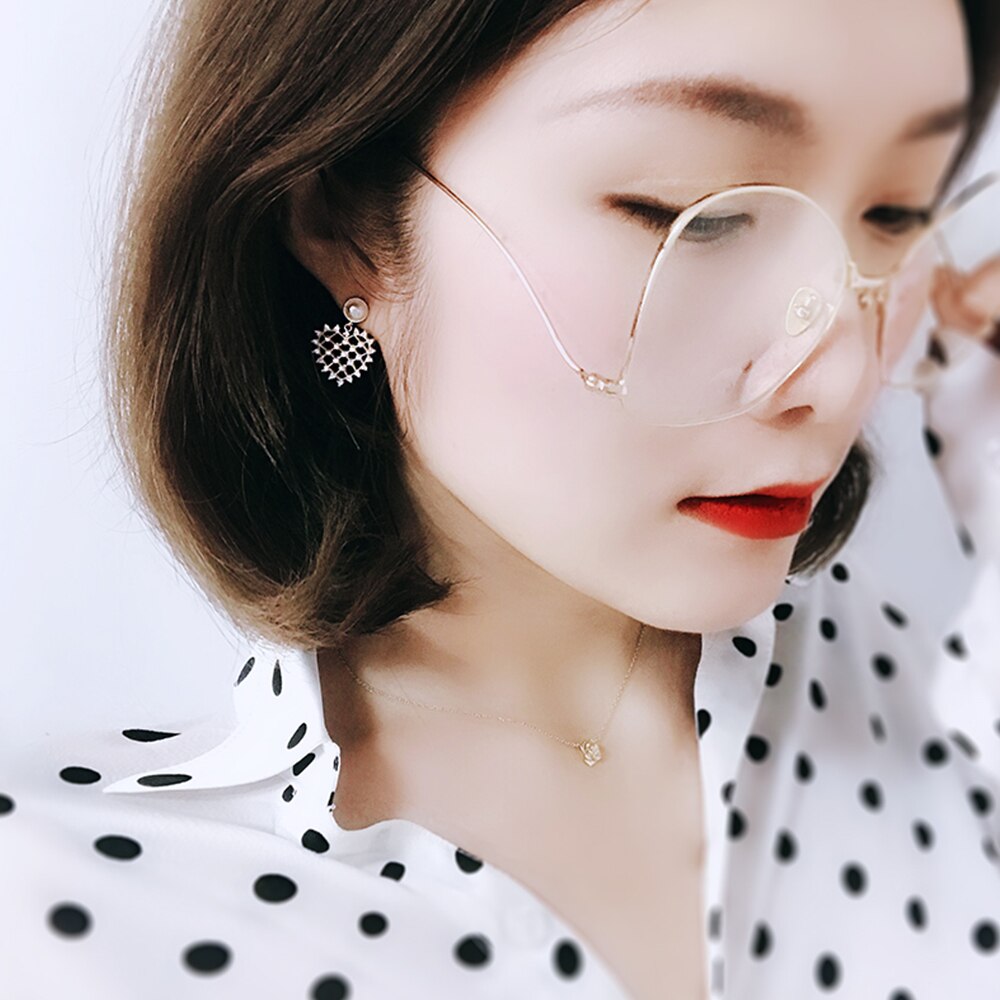 Fashion Jewelry Hollow Heart Drop Earrings for Women in Gold Color