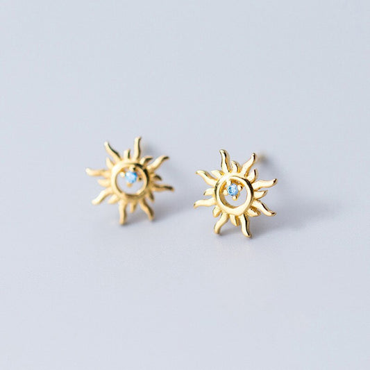 Fashion Jewelry Lovely Sun Stud Earrings For Women in Gold Color and Silver Color
