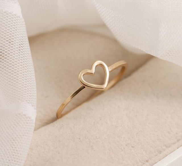 Minimalist Jewelry Simple Silver Color Heart Fashion Ring for Women as Gifts