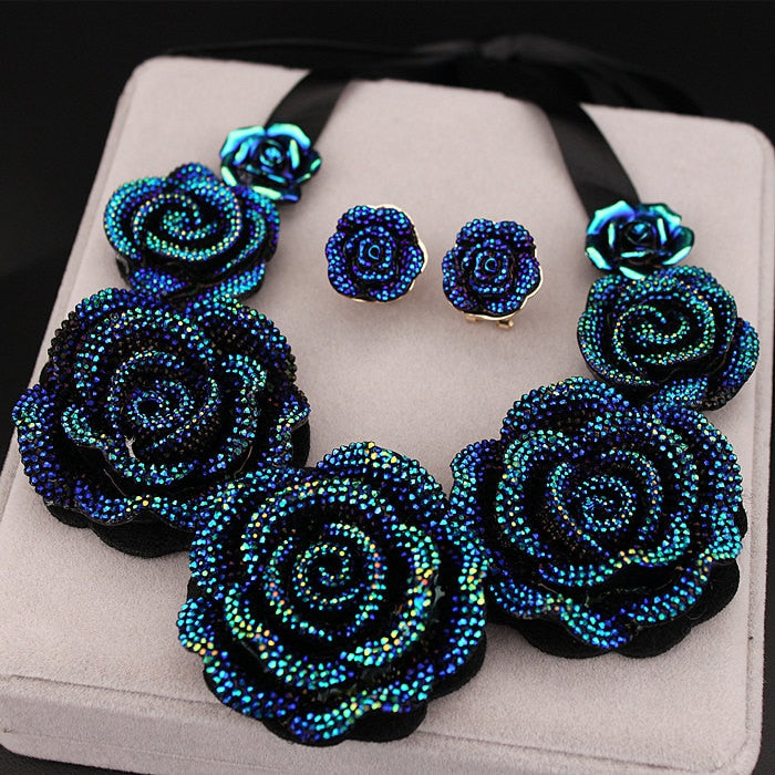 Fashion Jewelry Big Blue Resin Flower Necklaces and Earrings Jewelry Set for Women