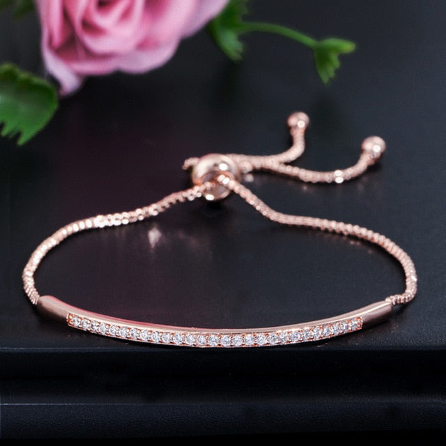 Adjustable Bracelet Bangle for Women with Captivate Zircons  in Rose Gold Color