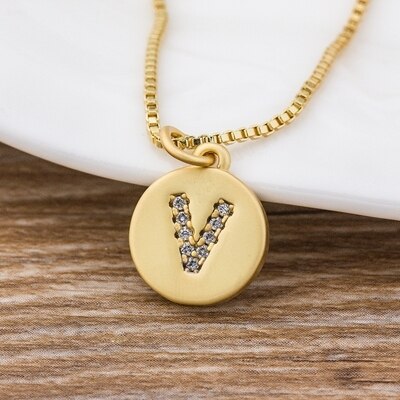 Charm Personal Pendant NecklacCharm Personal Pendant Necklace with Initial A-Z Zircon in Gold Colore with Initial A-Z Zircon in Gold Color