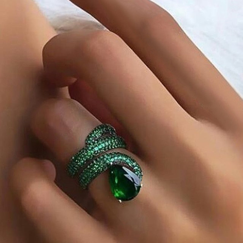 Luxury Jewelry Winding Snake Rings for Women with Blue Zircon in Gold Color