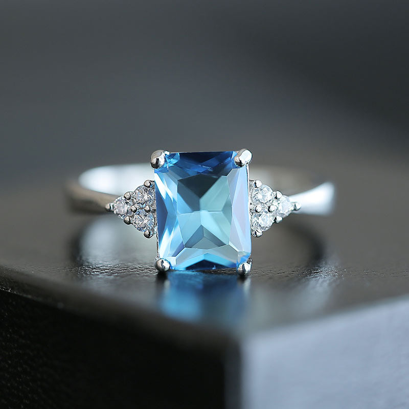 Wedding Jewelry Classic Blue Radiant Cut Cubic Zircon Cocktail Ring for Her