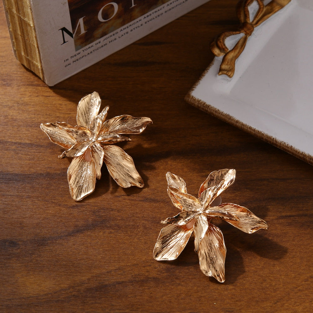 Statement Jewelry Exaggerated Gold Color Flower Metal Stud Earrings for Women