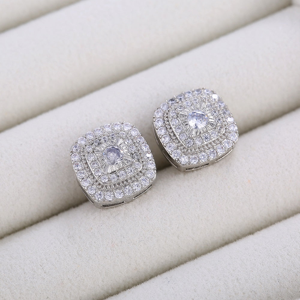 Fashion Jewelry Brilliant Princess Square Stud Earrings for Women in Silver Color