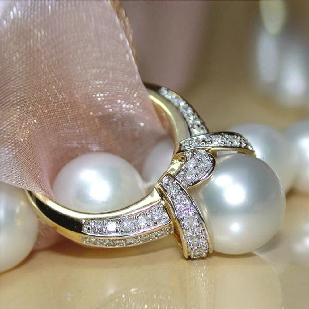 Wedding Jewelry Elegant Imitation Pearl Ring for Women with Zircon in Silver Color