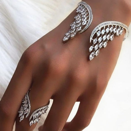 Luxury Jewelry  Angle Wings Bangle Bracelet for a Friend with Cubic Zircon in Silver Color
