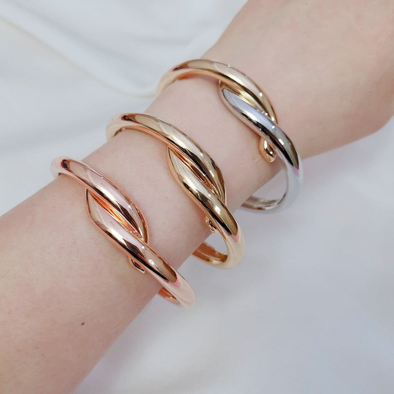 Trendy Jewelry Simple Metal Geometric Cuff Bangle Bracelet for Women in Gold Color