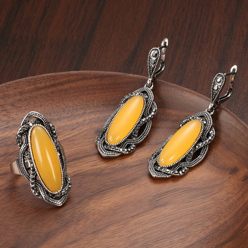 Bohemia Jewelry Oval Yellow Stone Jewelry Set for a Friend with Zircon in Silver Color