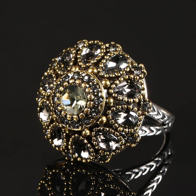 Vintage Jewelry Crystal Flower Ring For Women with Zircon in Silver Color