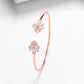 Luxury Jewelry Crystal Leaf Bangle Bracelet for a Friend with Zircon in Silver Color