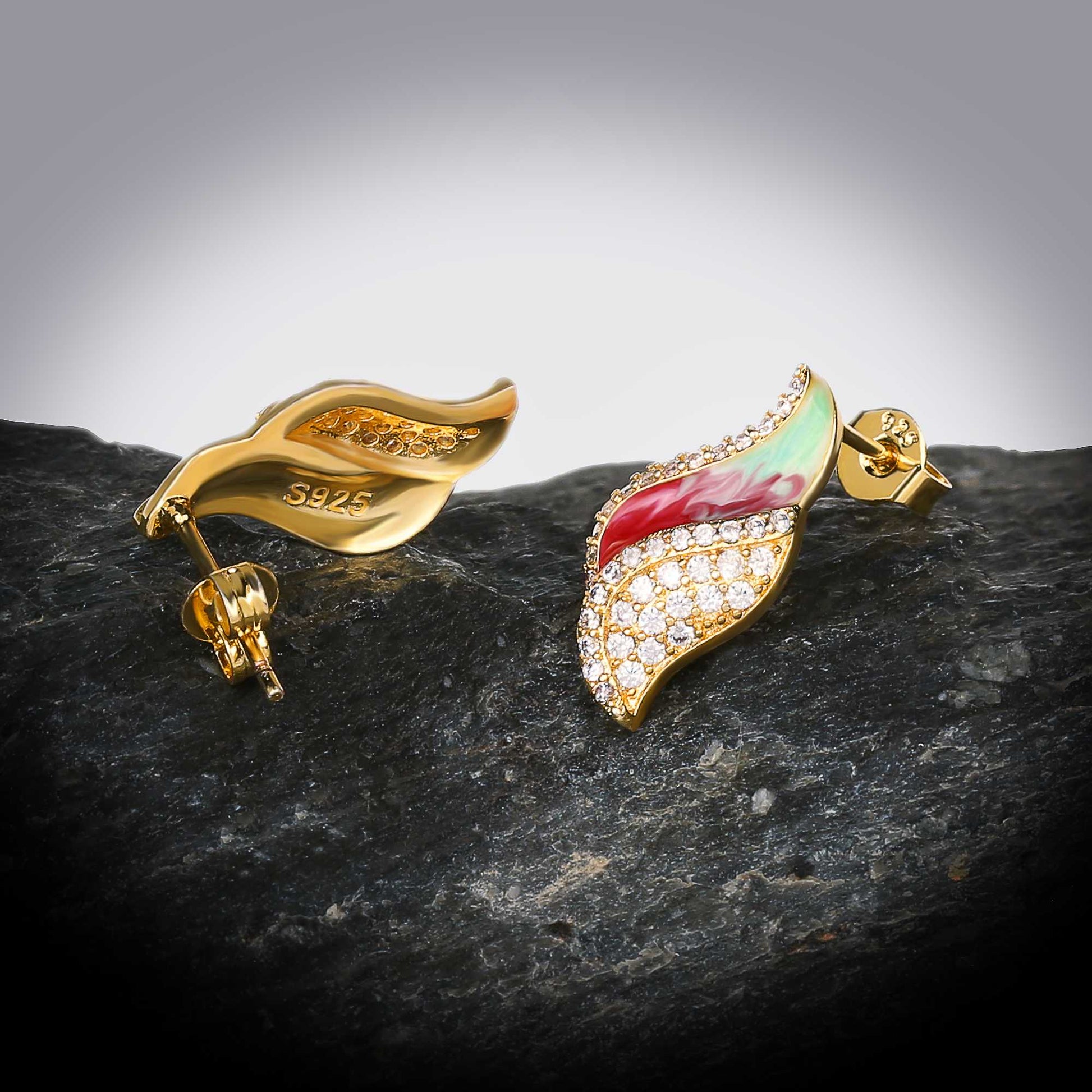 Exquisite Conch Shape Enamel Drop Earrings for Women with Zircon in Gold Color
