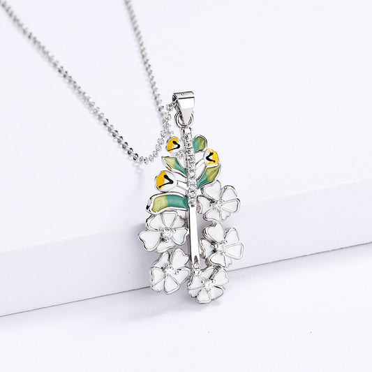 Exquisite White Flower  Enamel Pendant Necklaces with Zircon in 925 Sterling Silver