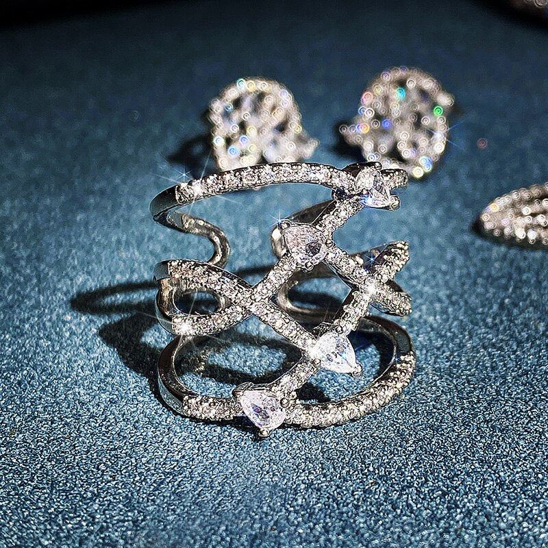 Trendy Jewelry Geometric X Cross Design Cubic Zircon Ring in Silver Color