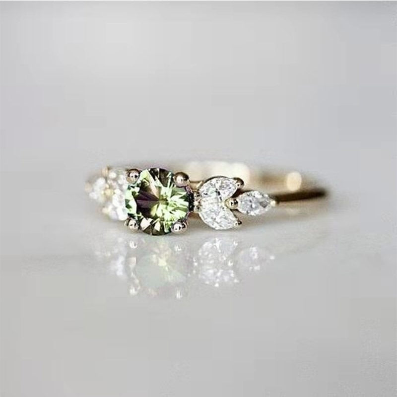 Wedding Jewelry Elegant Yellow Round Cut Cubic Zircon Fashion Ring for Women