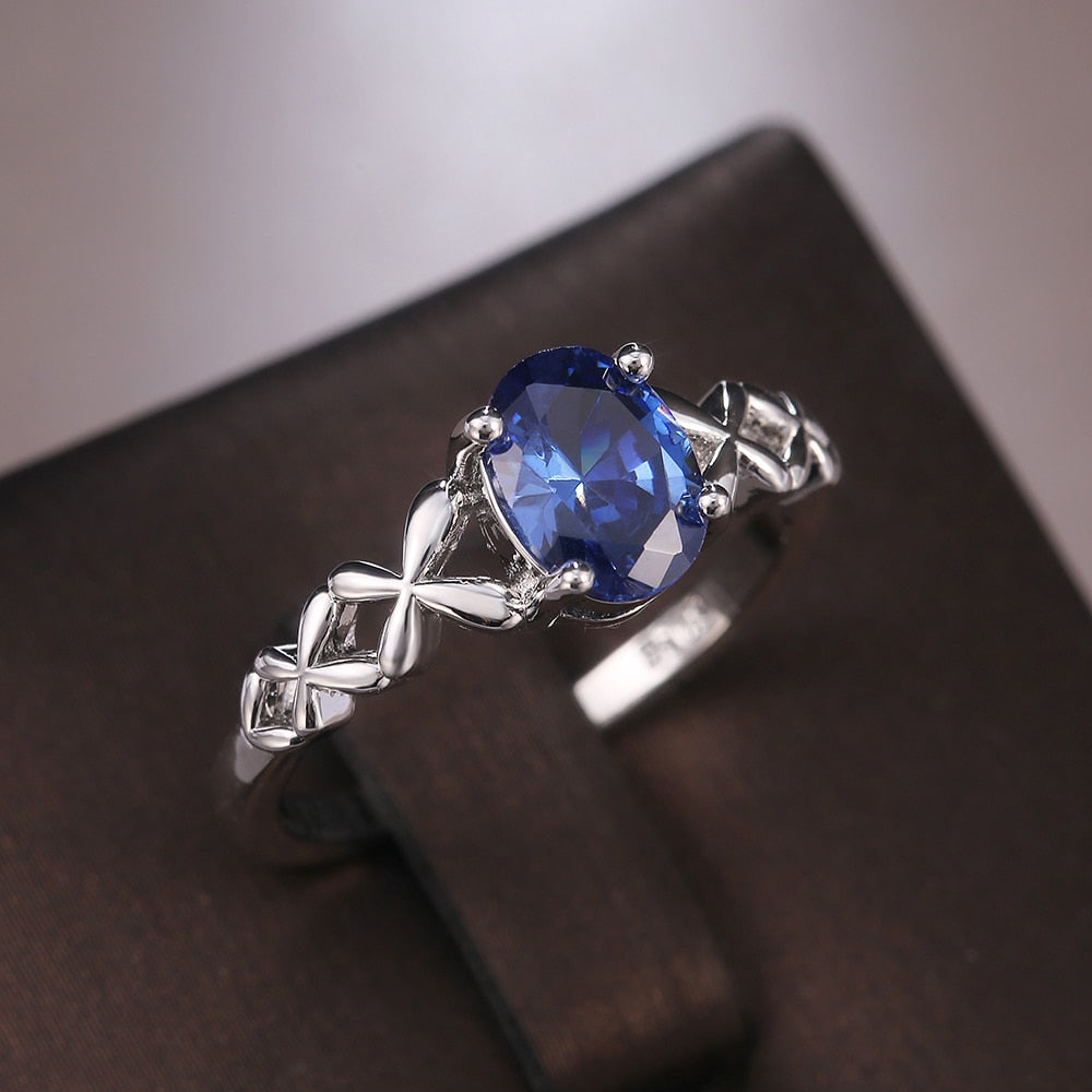 Fashion Jewelry Romantic Blue Oval Cut Cubic Zircon Cocktail Ring for Women