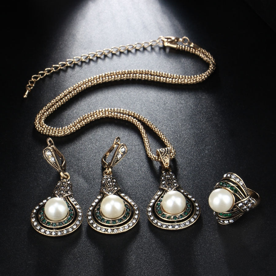 Turkey Jewelry 3Pcs Pearl Jewelry Set for a Friend with Zircon in Silver Color